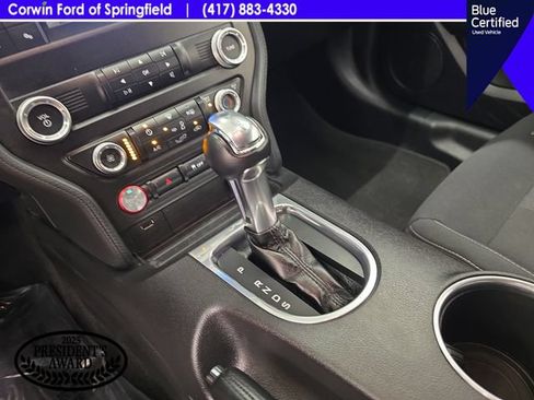 Used 2019 Ford Mustang GT w/ Black Accent Package RWD image 22