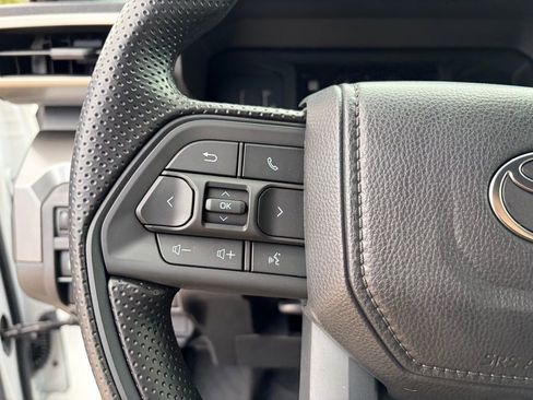 New 2026 Toyota Tacoma TRD Off-Road AWD/4WD image 22