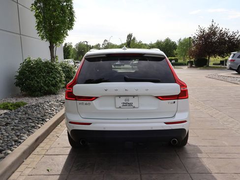 Used 2018 Volvo XC60 T6 Momentum w/ Convenience Package AWD/4WD image 7