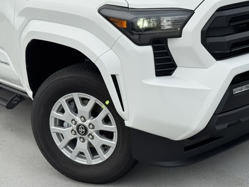 New 2026 Toyota Tacoma SR5 image 10