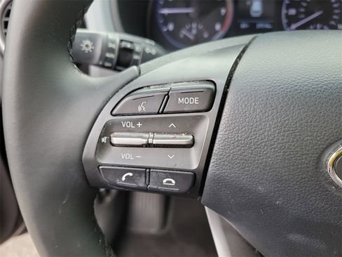 Used 2018 Hyundai Kona SEL image 22