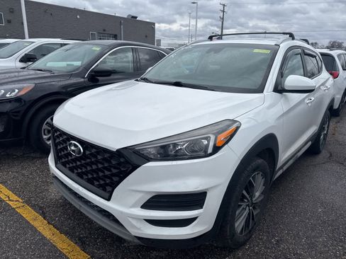 Used 2019 Hyundai Tucson SEL image 2
