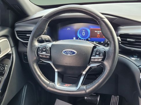 Used 2023 Ford Explorer ST w/ Equipment Group 401A AWD/4WD image 12