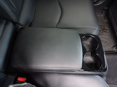 Used 2017 Toyota Prius Prime Advanced FWD image 20