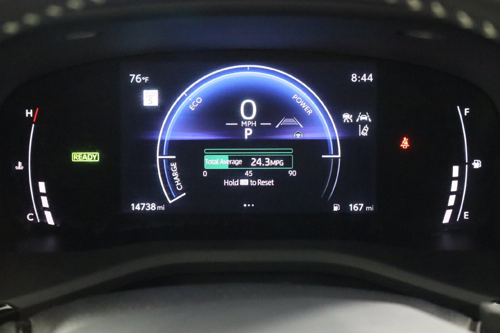 Used 2025 Toyota Camry SE w/ Convenience Package FWD image 8