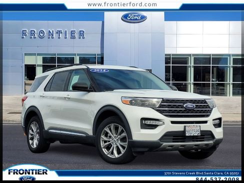 Used 2024 Ford Explorer XLT w/ Equipment Group 202A image 1