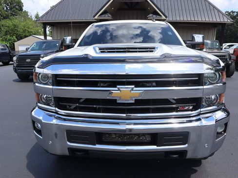 Used 2018 Chevrolet Silverado 2500 LTZ w/ Duramax Plus Package AWD/4WD image 2