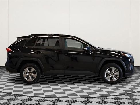 Used 2025 Toyota RAV4 XLE image 2