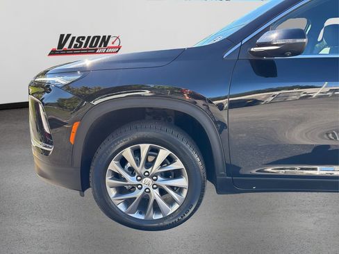 Used 2025 Buick Enclave Preferred w/ LPO, All-Weather Package image 12