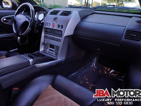 Used 2003 Aston Martin Vanquish image 8