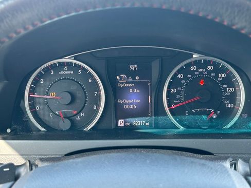 Used 2017 Toyota Camry SE image 29