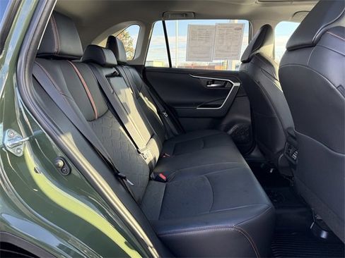 Used 2024 Toyota RAV4 Adventure image 17