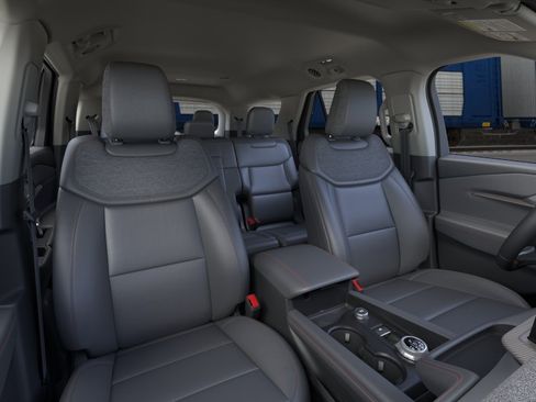 New 2026 Ford Explorer Active RWD image 10