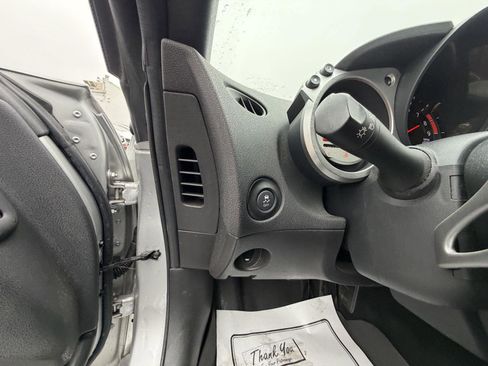 Used 2012 Nissan 370Z Coupe image 8