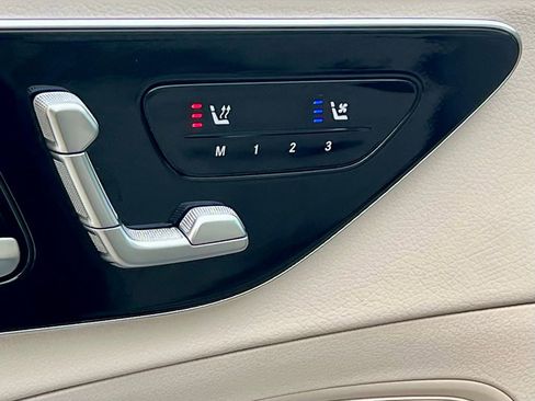 Certified 2026 Mercedes-Benz C 300 4MATIC Sedan image 13