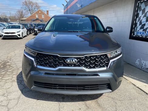 Used 2021 Kia Sorento LX image 5