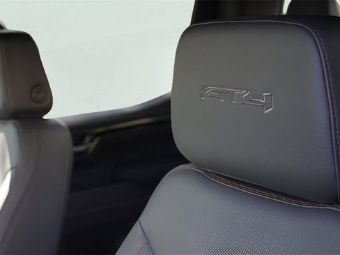 New 2026 GMC Sierra 1500 AT4 w/ AT4 Premium Package image 14