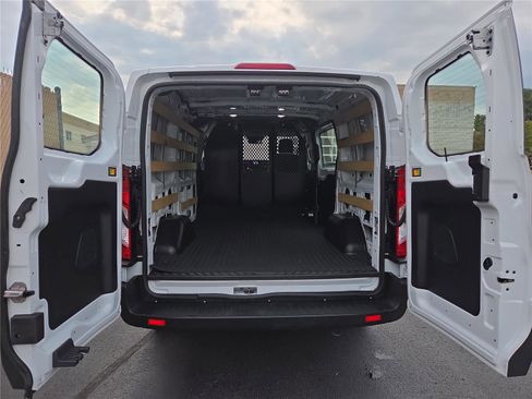 Used 2024 Ford Transit 250 Low Roof w/ Exterior Upgrade Package image 21
