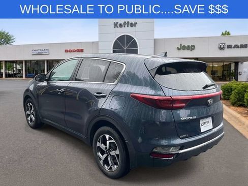 Used 2021 Kia Sportage LX FWD image 4