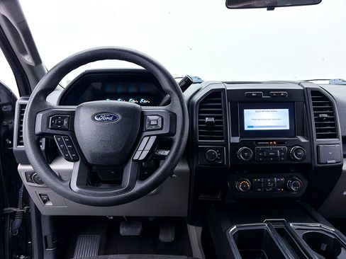 Used 2019 Ford F150 XL w/ Equipment Group 101A Mid AWD/4WD image 3