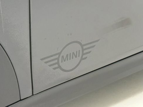 Used 2015 MINI Cooper S image 17
