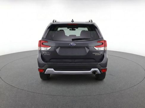 Used 2020 Subaru Forester Touring w/ Popular Package #2 AWD/4WD image 6