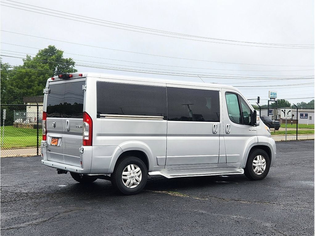 Used 2017 RAM ProMaster 1500 w/ Premium Appearance Group FWD image 8