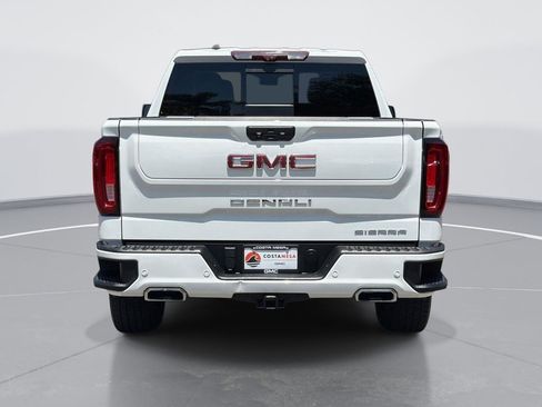 Used 2023 GMC Sierra 1500 Denali w/ Denali Reserve Package AWD/4WD image 4