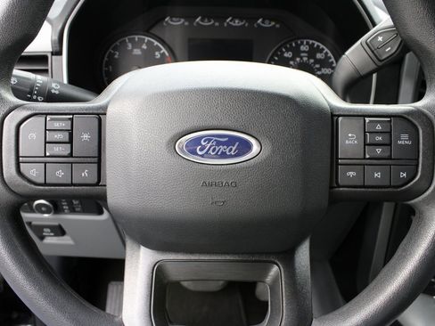 Used 2022 Ford F150 XLT image 45
