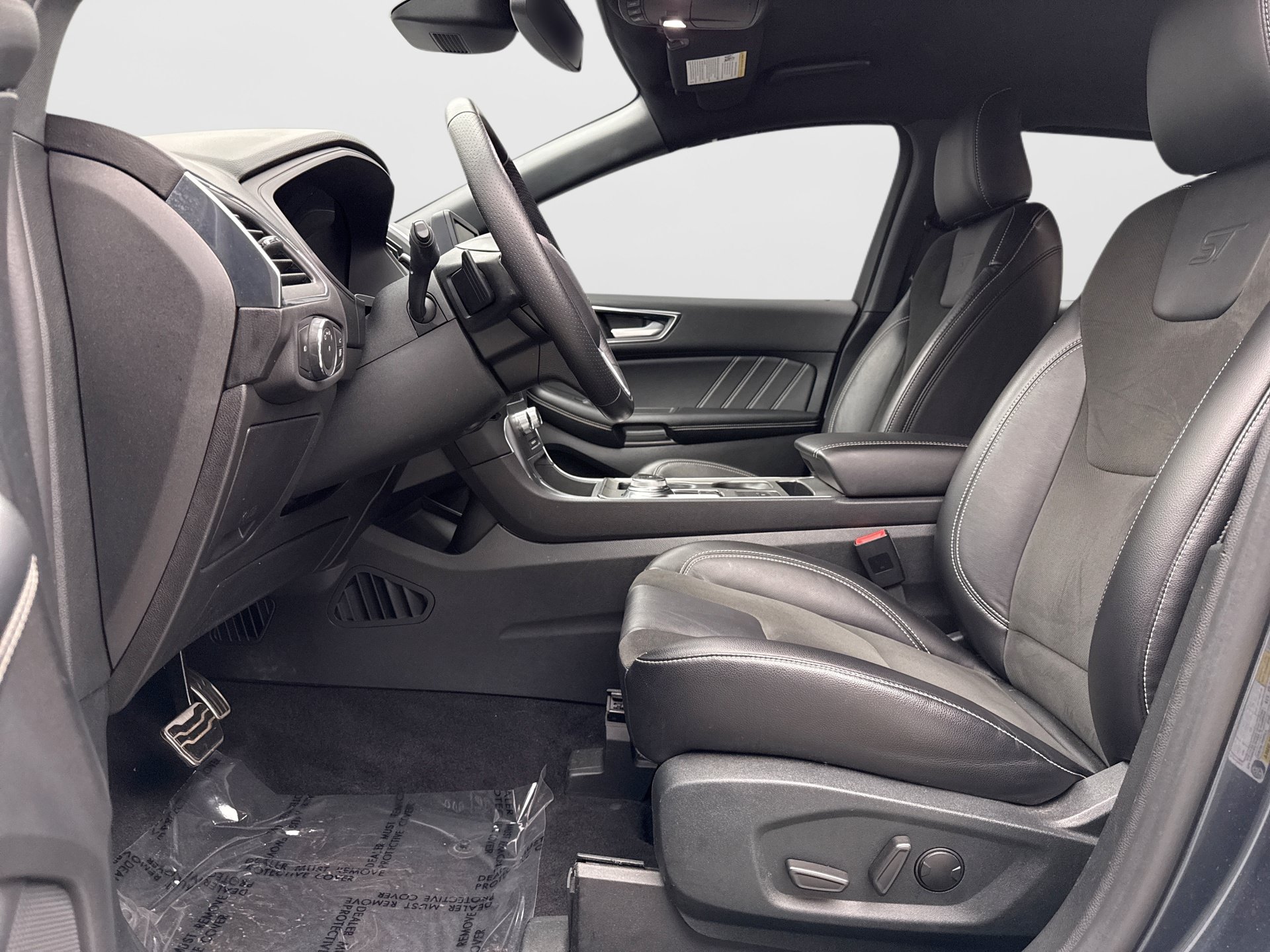 Used 2022 Ford Edge ST AWD/4WD image 11