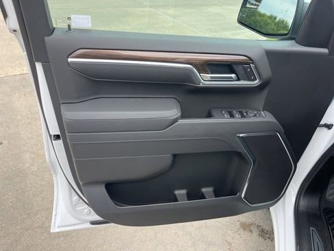 New 2026 Chevrolet Silverado 1500 LT AWD/4WD image 17