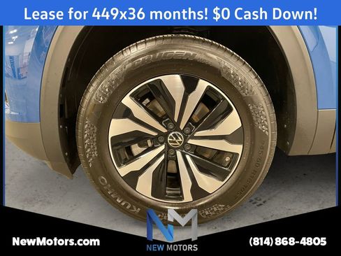 Used 2025 Volkswagen Atlas Cross Sport SE image 14