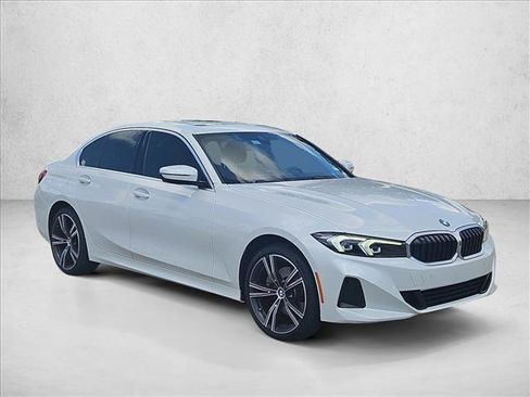 Used 2024 BMW 330i Sedan w/ Convenience Package RWD image 3