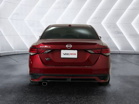 Used 2024 Nissan Sentra SR w/ SR Premium Package FWD image 5