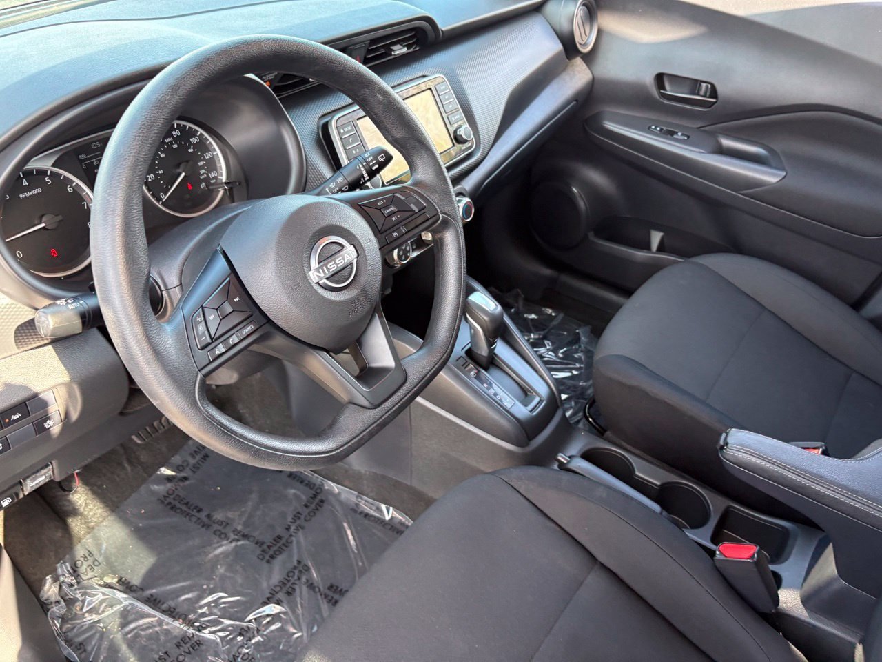 Certified 2025 Nissan Kicks Play S FWD image 20