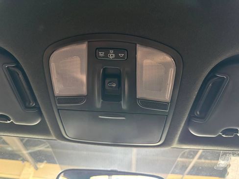 Used 2018 Hyundai Elantra Sport FWD image 33