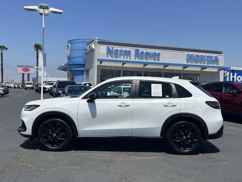 Certified 2024 Honda HR-V Sport image 2