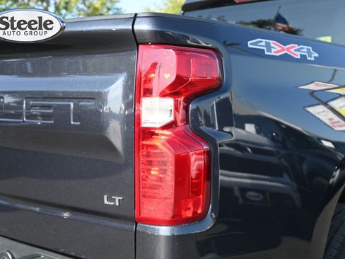 Used 2024 Chevrolet Silverado 1500 LT AWD/4WD image 21