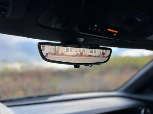 Used 2022 Chevrolet Camaro SS image 26