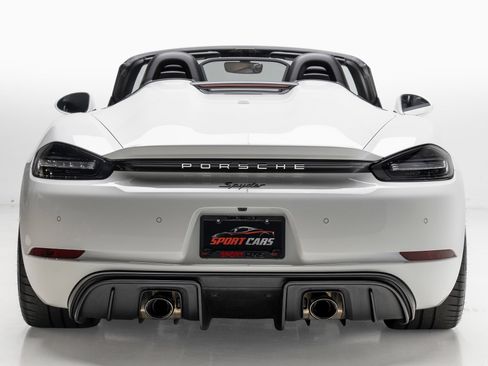 Used 2020 Porsche 718 Boxster Spyder RWD image 9