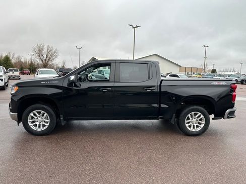 Used 2023 Chevrolet Silverado 1500 LT image 35