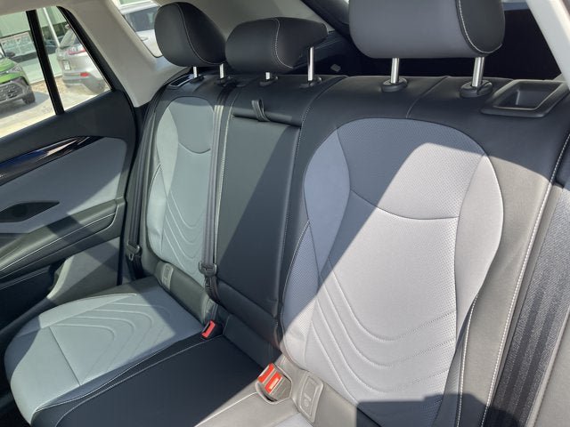 New 2026 Volkswagen Tiguan SE AWD/4WD image 19