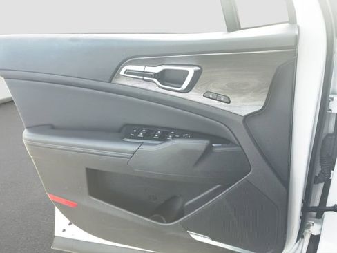 Used 2024 Kia Sportage X-Pro image 12