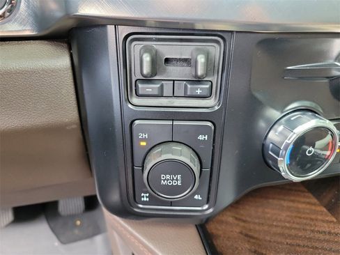 Used 2026 Ford F350 King Ranch w/ FX4 Off-Road Package image 33