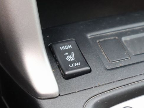 Used 2015 Subaru Forester 2.5i Premium w/ All-Weather Package image 39