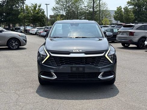 Used 2023 Kia Sportage LX AWD/4WD image 6