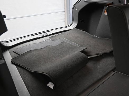 Used 2025 Chevrolet Trax LT FWD image 14