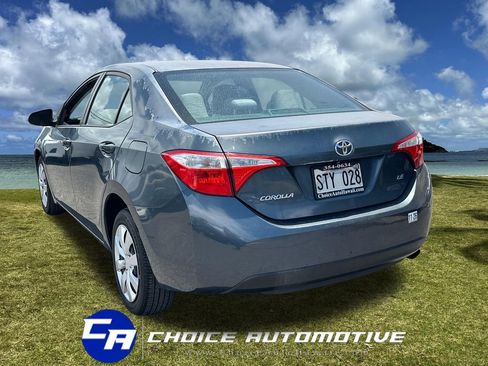 Used 2016 Toyota Corolla LE FWD image 5