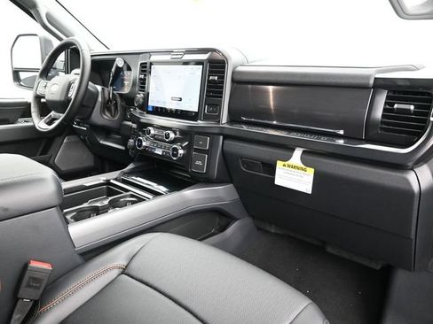 New 2026 Ford F250 Lariat w/ Tremor Off-Road Package AWD/4WD image 10