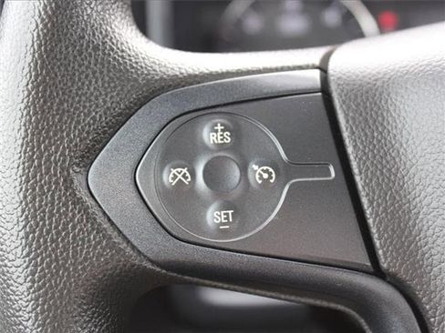 Used 2017 GMC Sierra 1500 4x4 Double Cab 6.6 ft. box 143 image 10